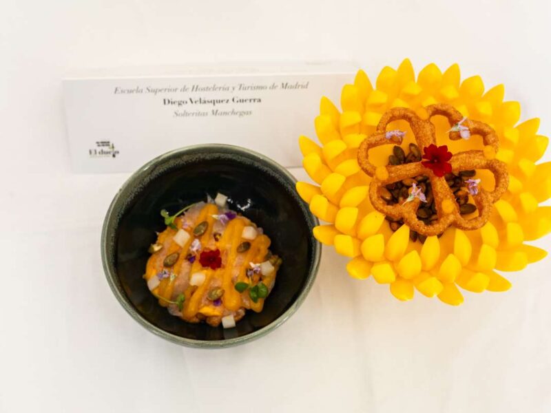 Solteritas Manchegas, Diego Velásquez Guerra, Escuela superior de Hostelería y Turismo de Madrid